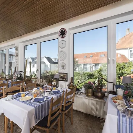 Casa de hóspedes Atlantic Garni 3*