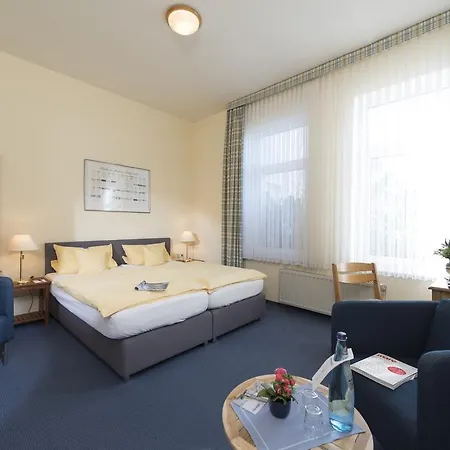 Casa de hóspedes Atlantic Garni 3*