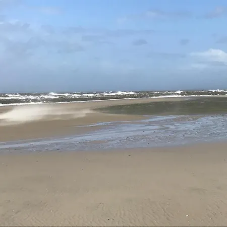 בית הארחה Atlantic Garni